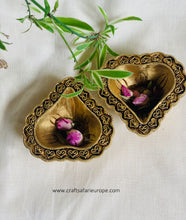 Load image into Gallery viewer, Antique Heart Diya (Set of 2)